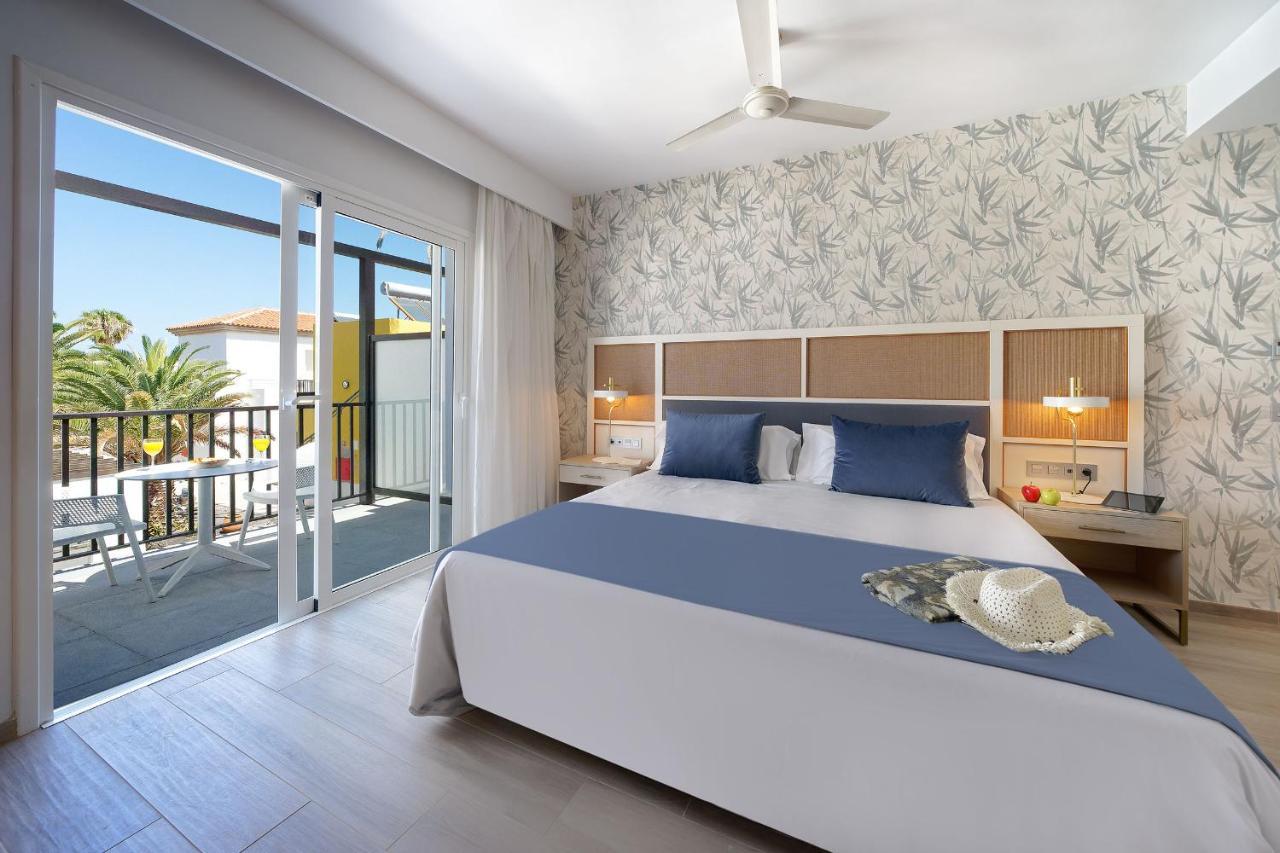 קלטה דה פוסטה Broncemar Beach Suites מראה חיצוני תמונה
