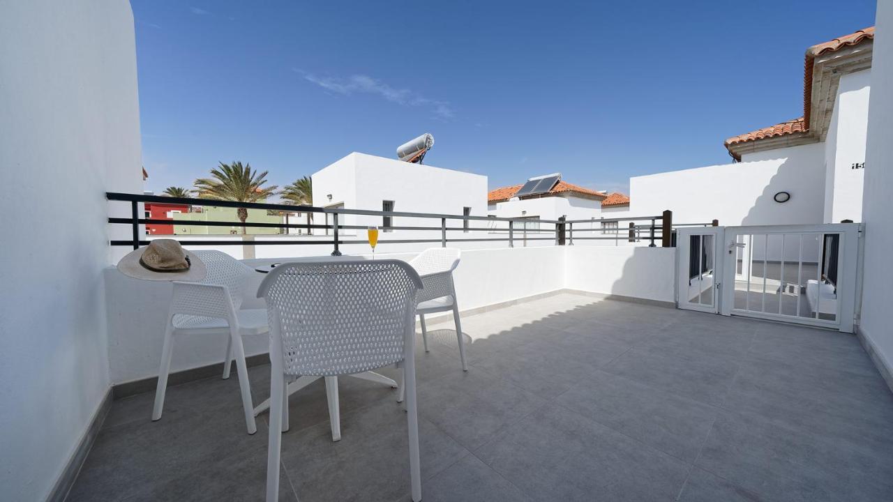 קלטה דה פוסטה Broncemar Beach Suites מראה חיצוני תמונה