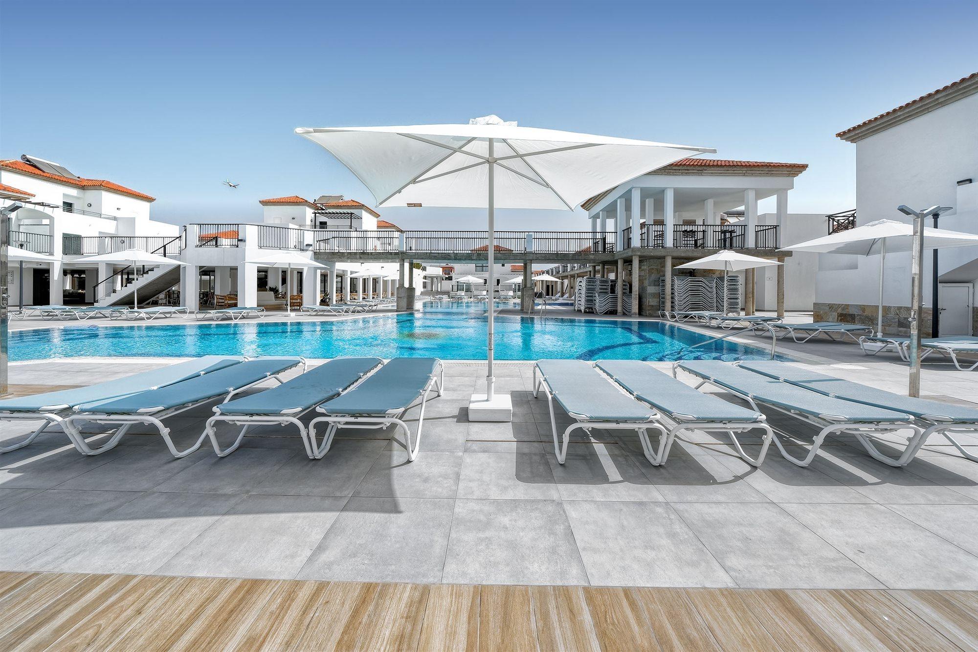קלטה דה פוסטה Broncemar Beach Suites מראה חיצוני תמונה