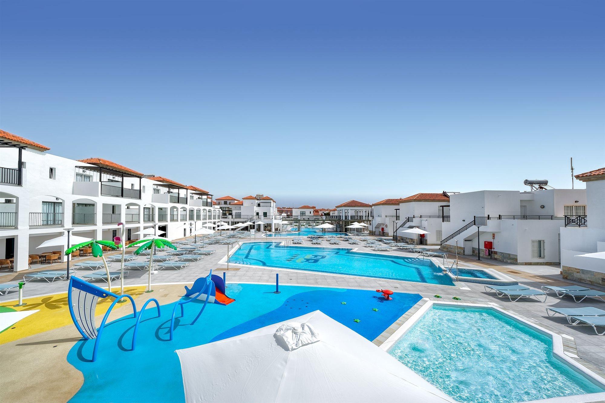 קלטה דה פוסטה Broncemar Beach Suites מראה חיצוני תמונה