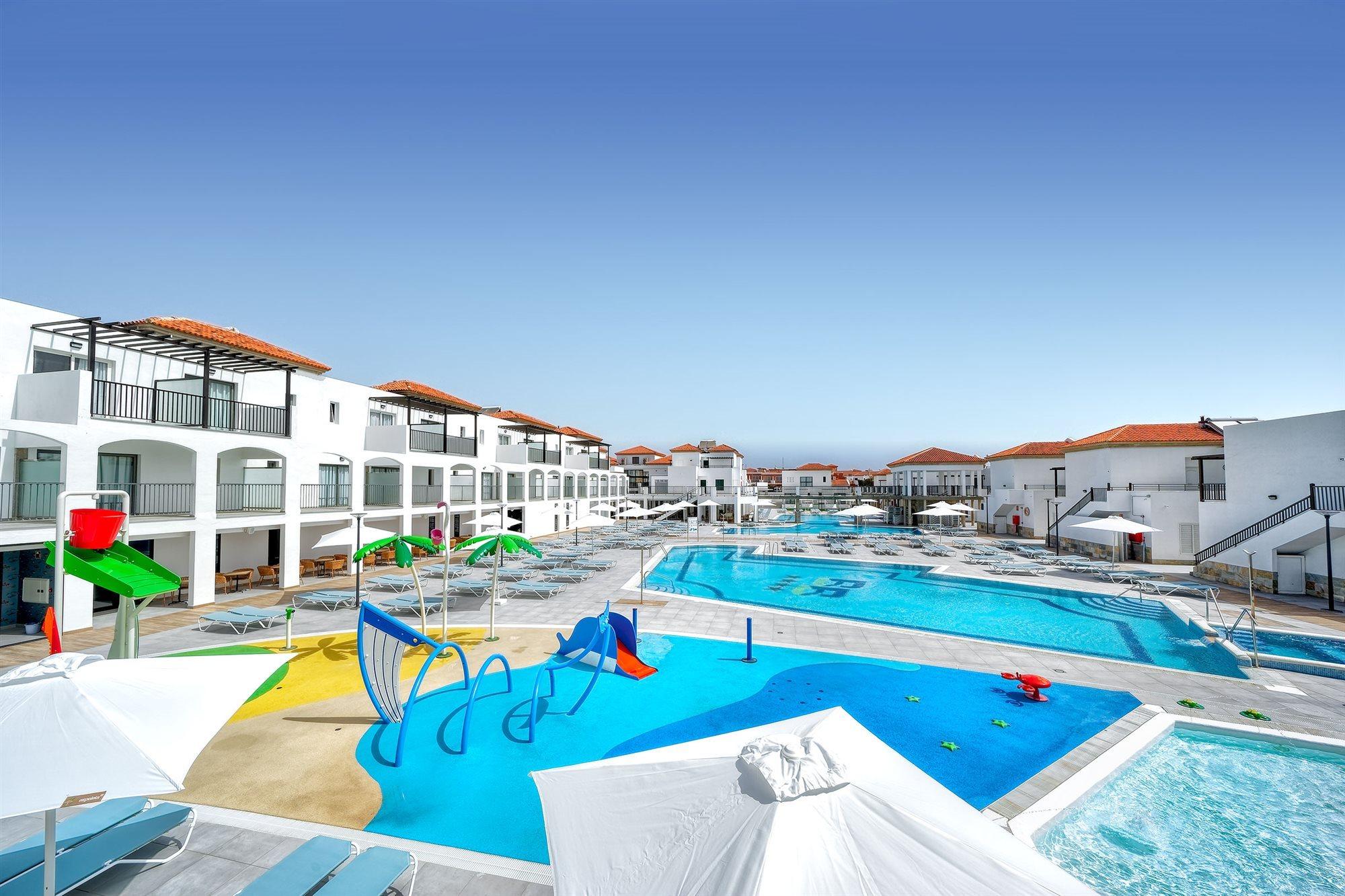 קלטה דה פוסטה Broncemar Beach Suites מראה חיצוני תמונה