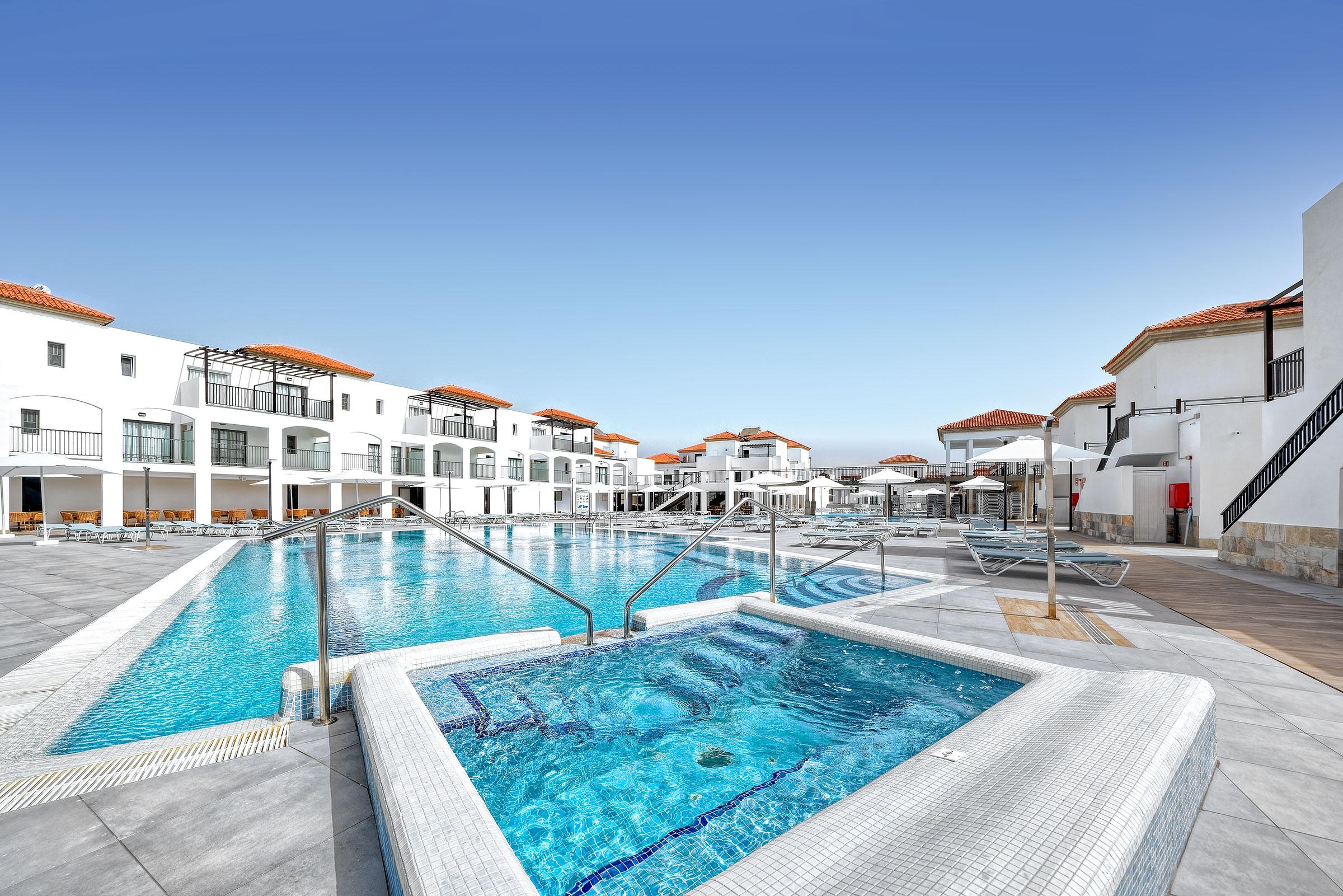קלטה דה פוסטה Broncemar Beach Suites מראה חיצוני תמונה